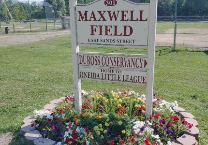 Maxwell Field sign